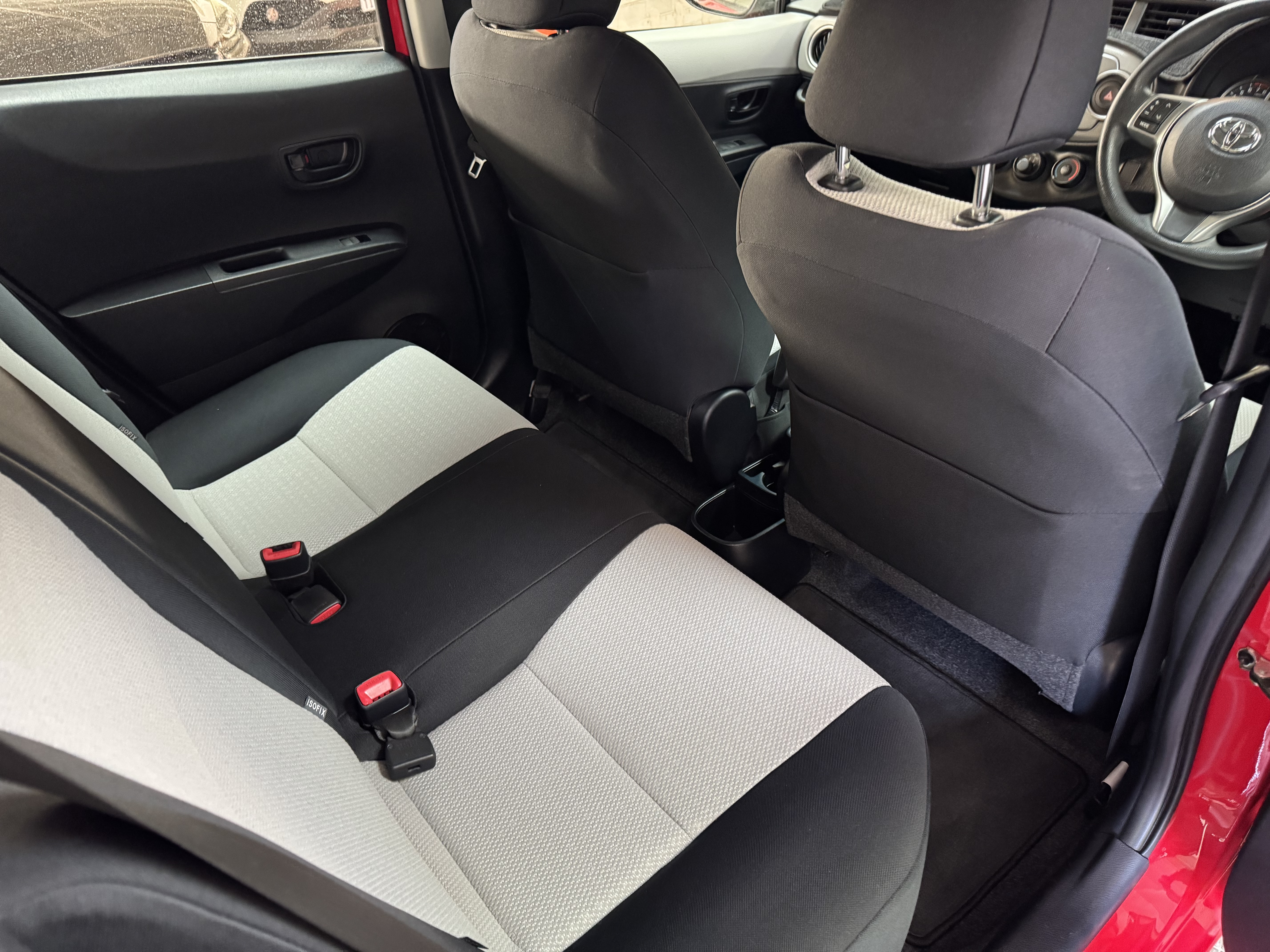 
								TOYOTA YARIS SOLD full									
