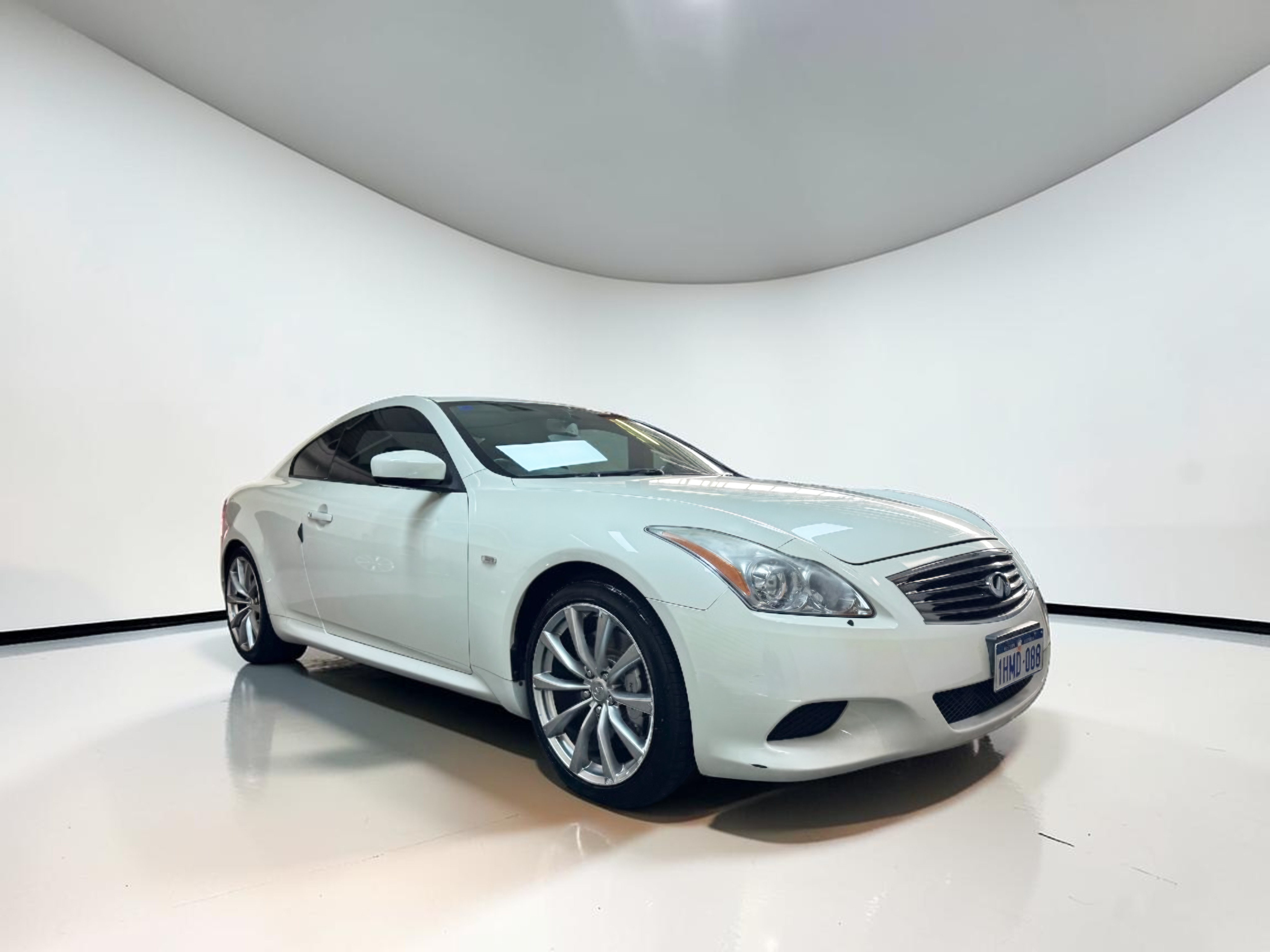 
								NISSAN SKYLINE G37 SOLD full									