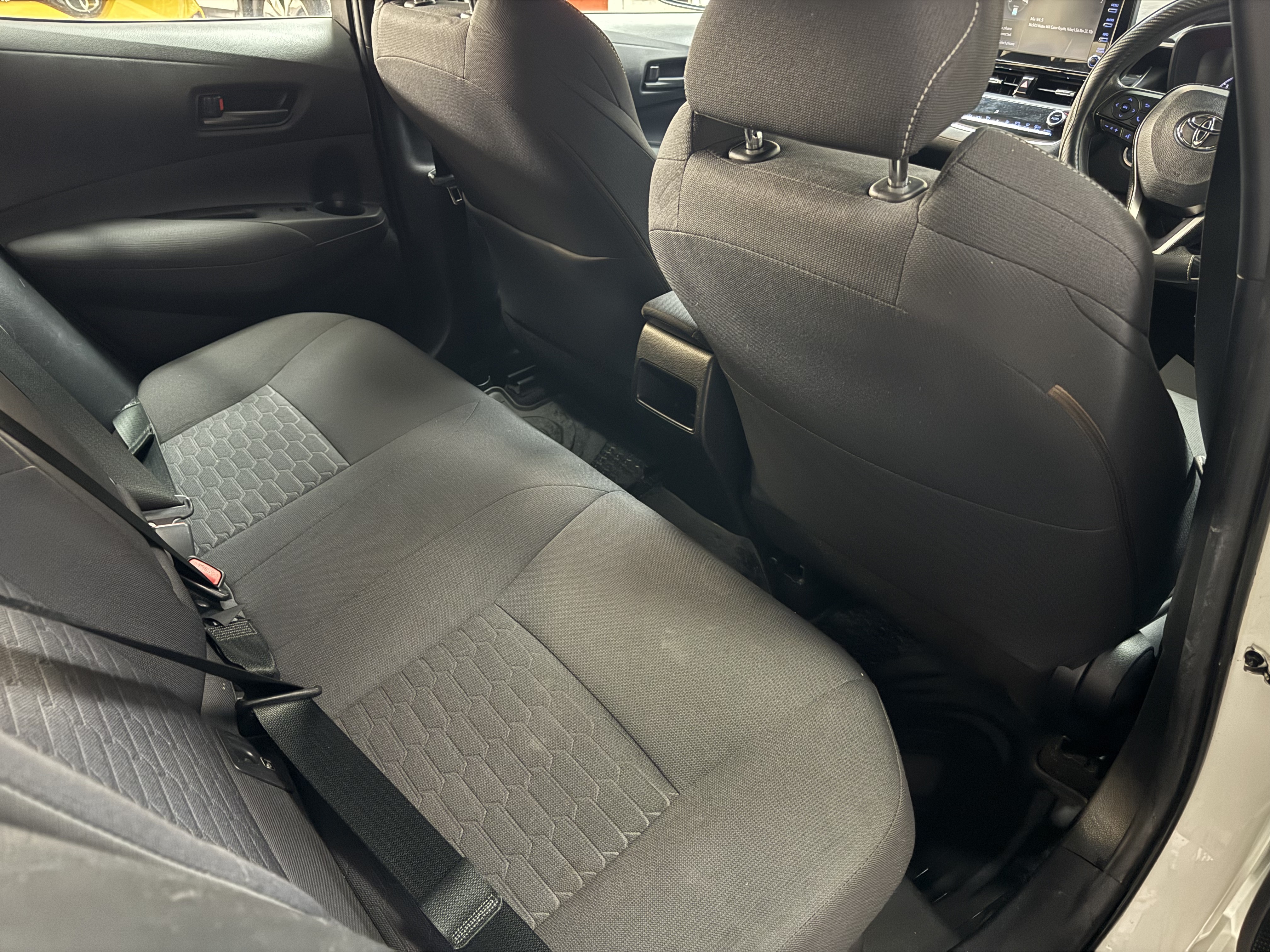 
								TOYOTA COROLLA full									