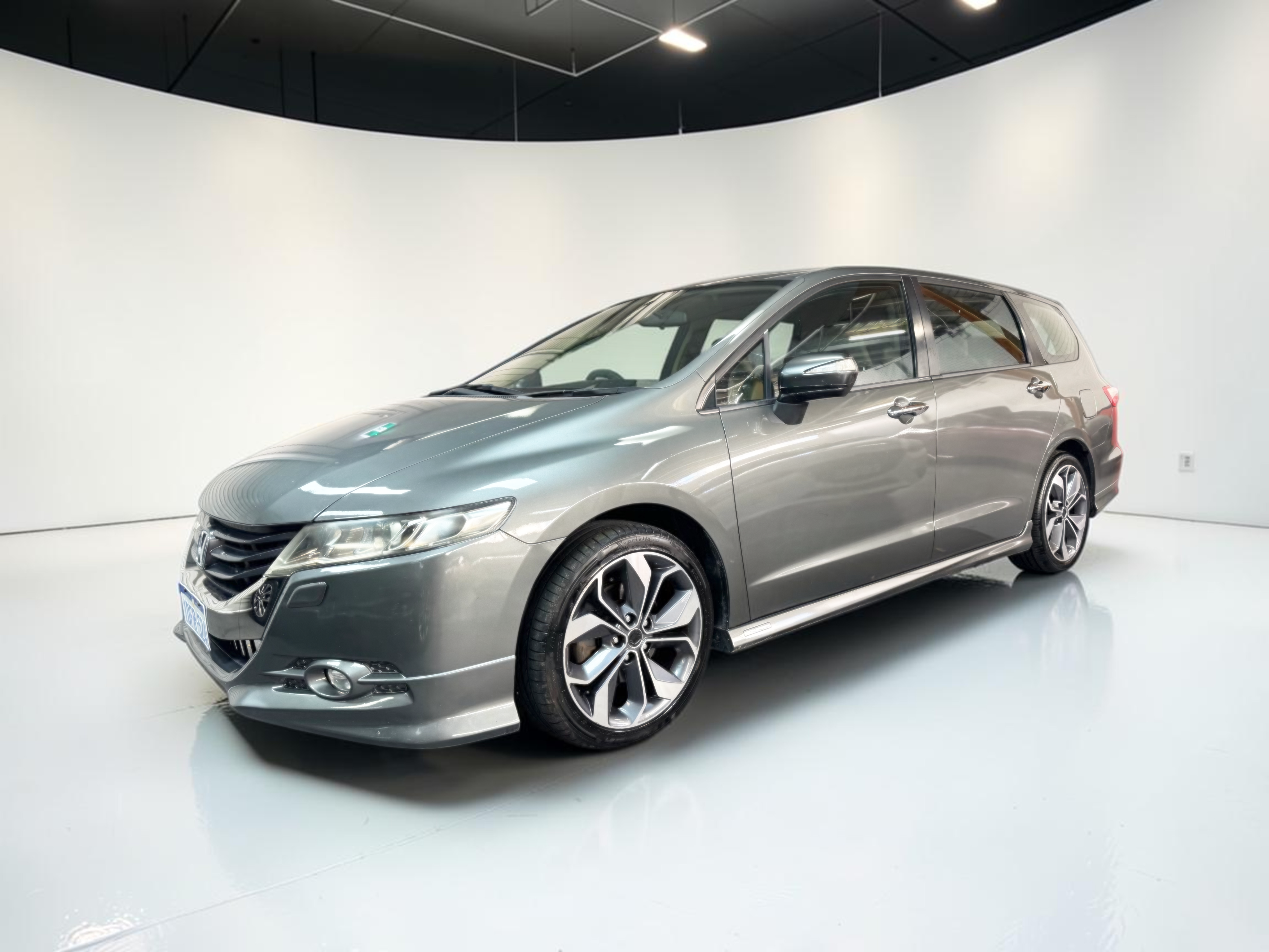 
								HONDA ODYSSEY full									