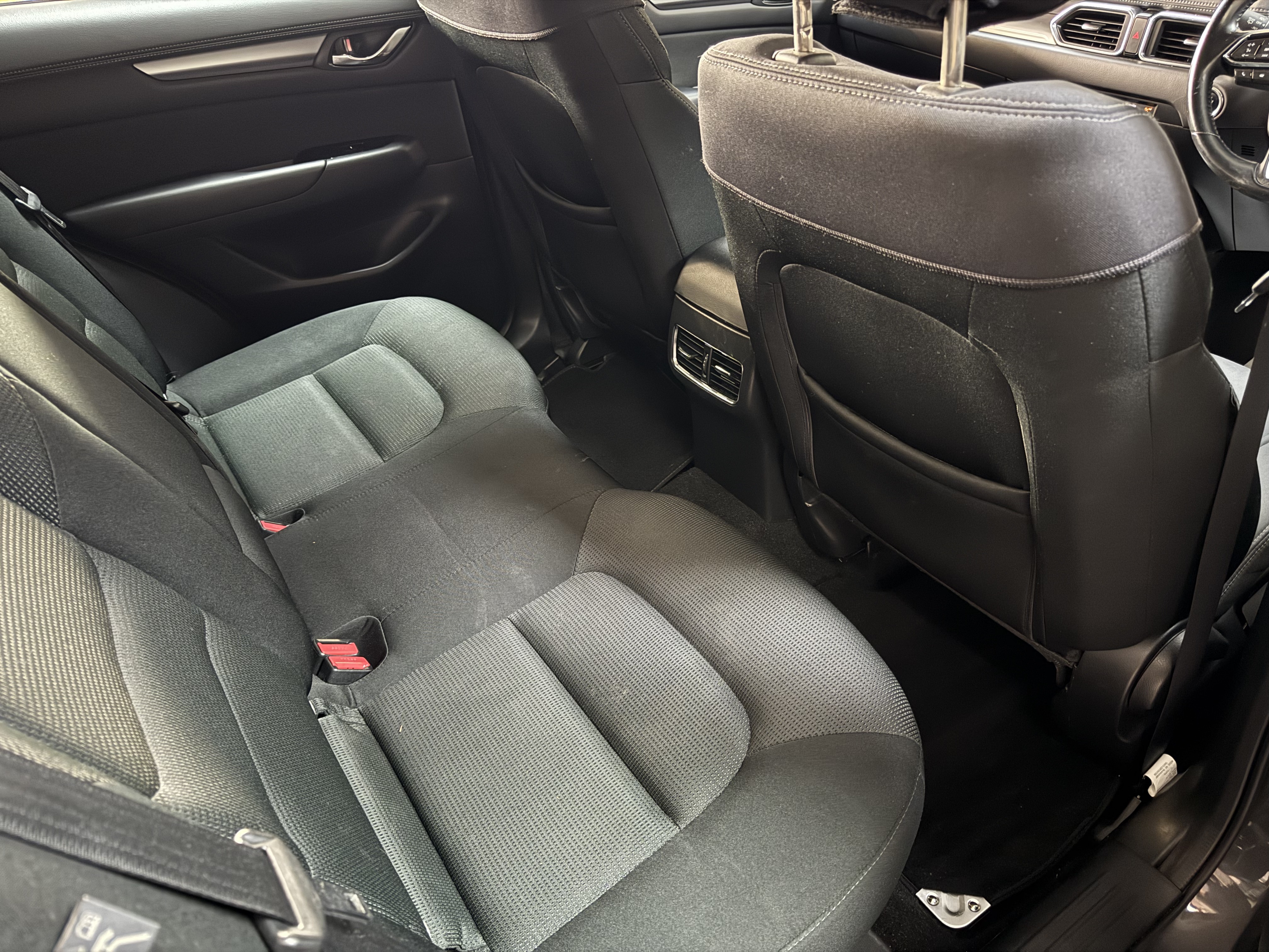 
								MAZDA CX-5 full									