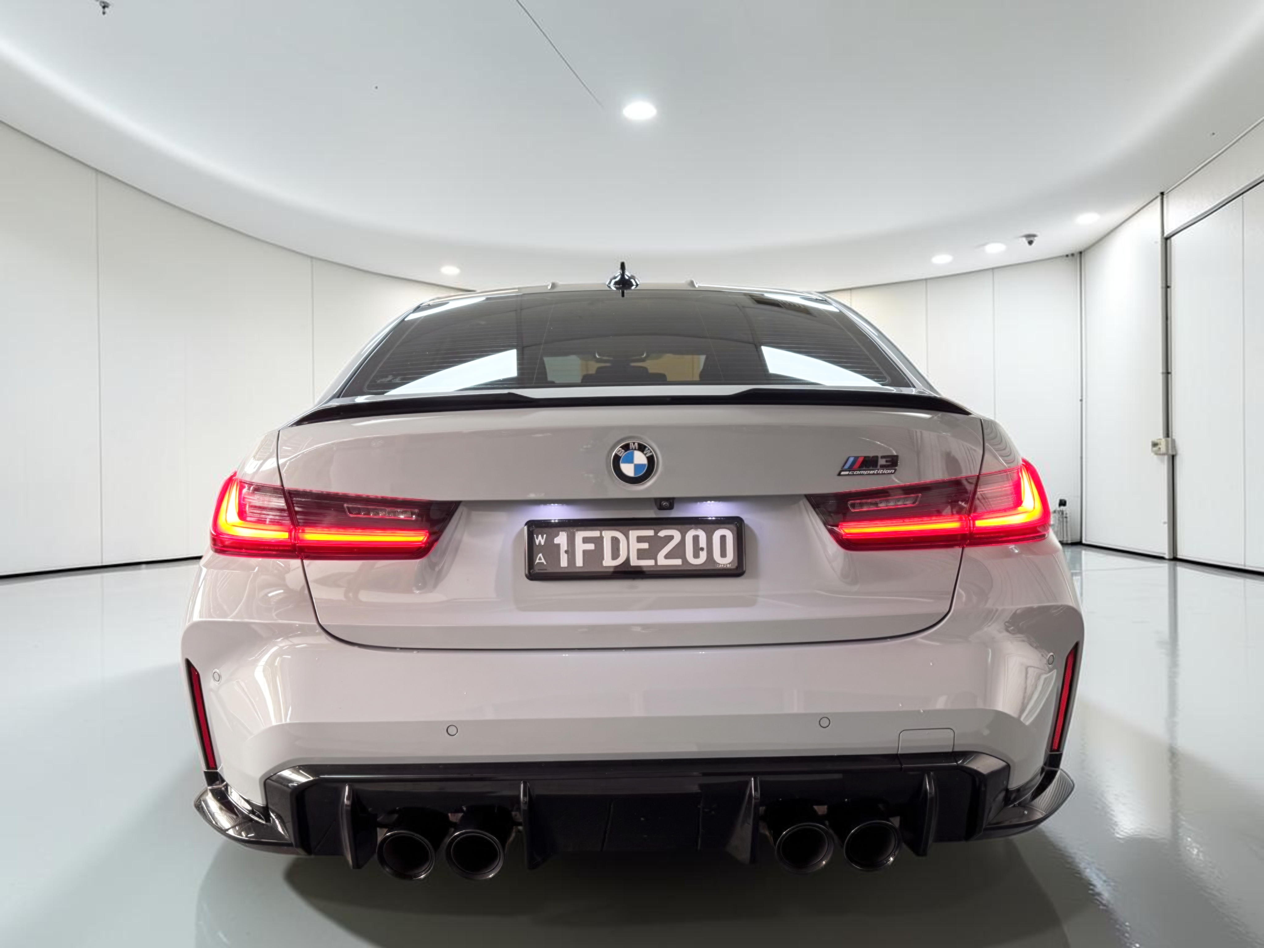
								BMW M3 full									