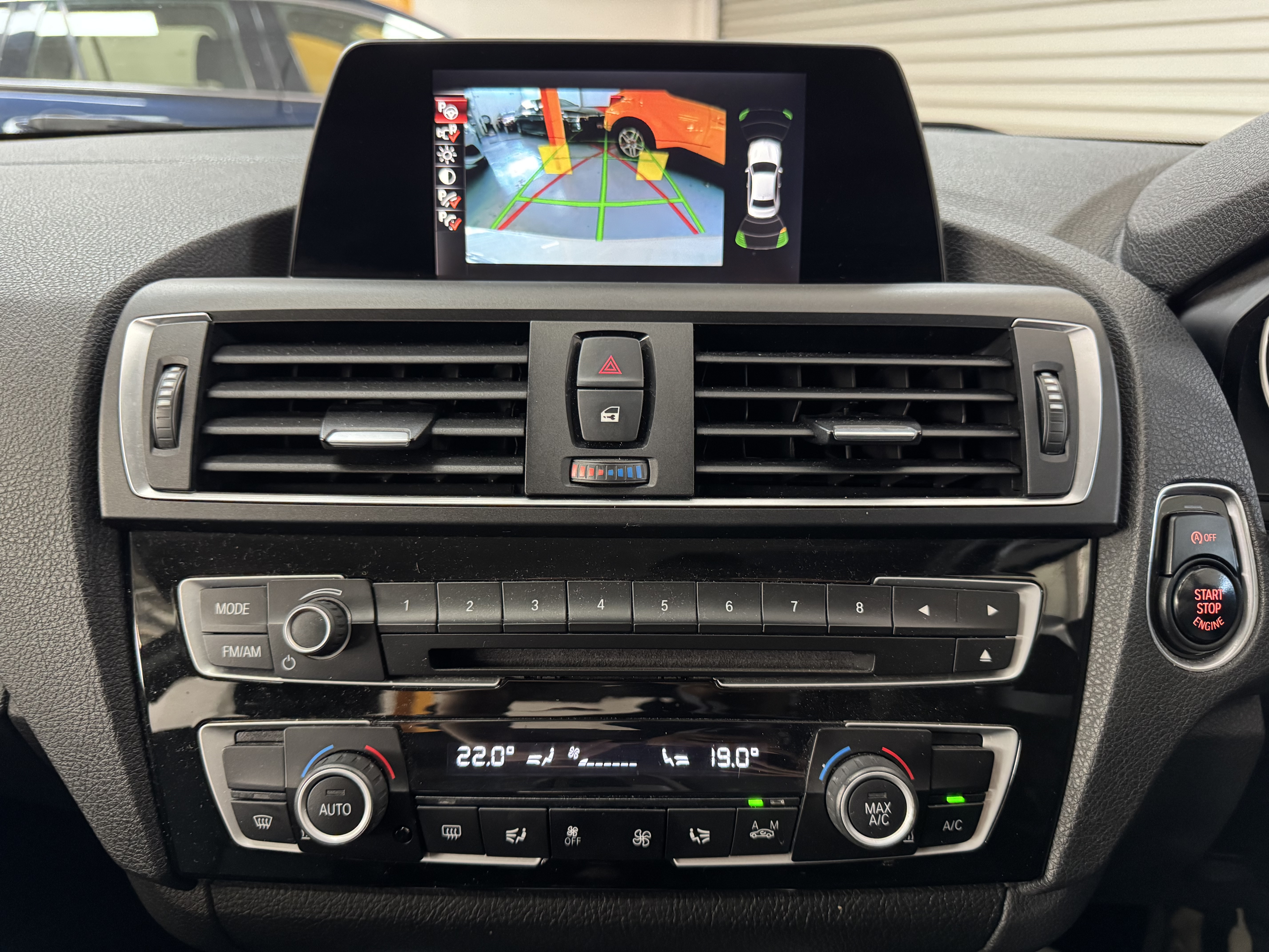 
								BMW 220D full									