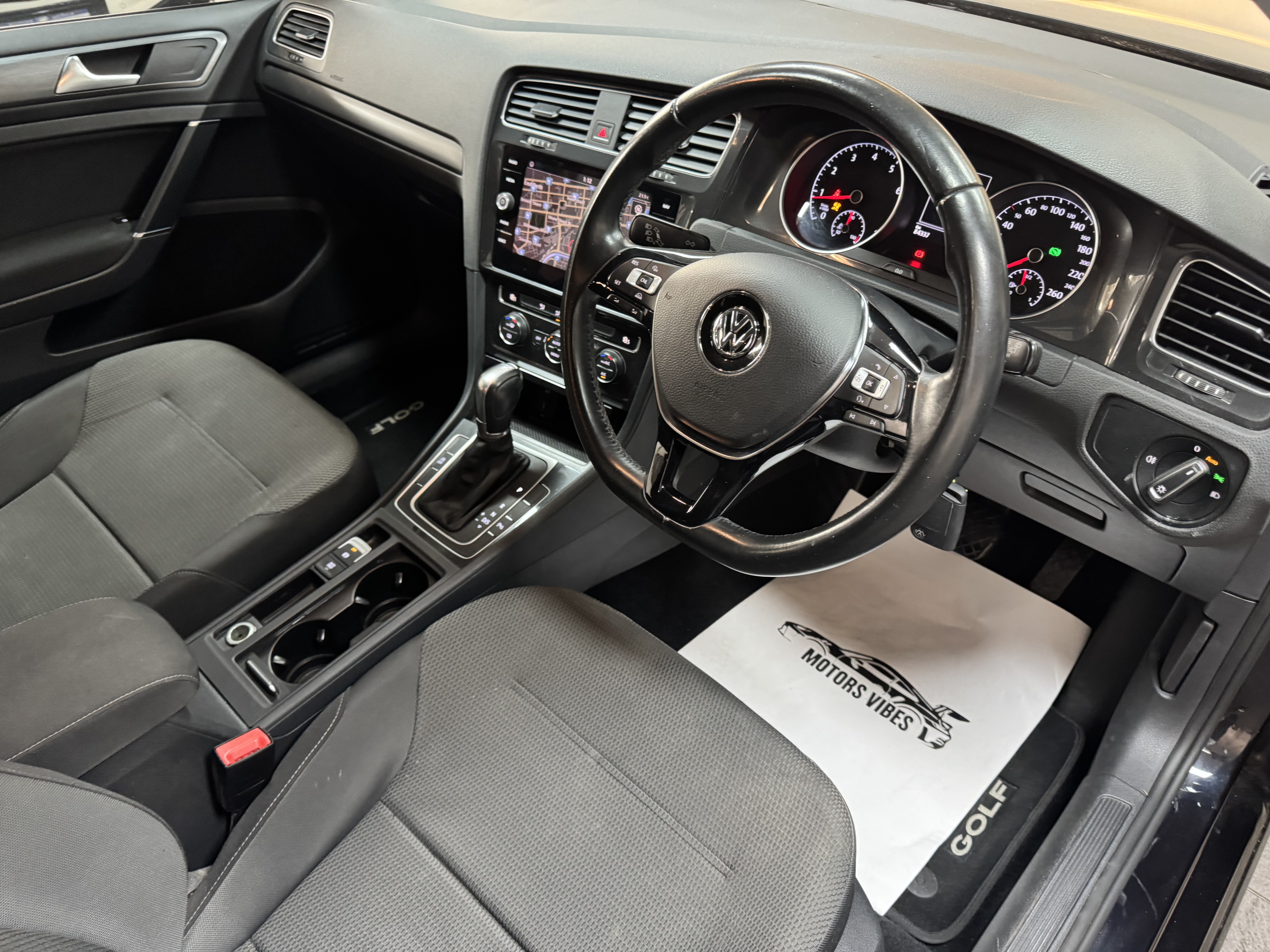 
								VW GOLF full									