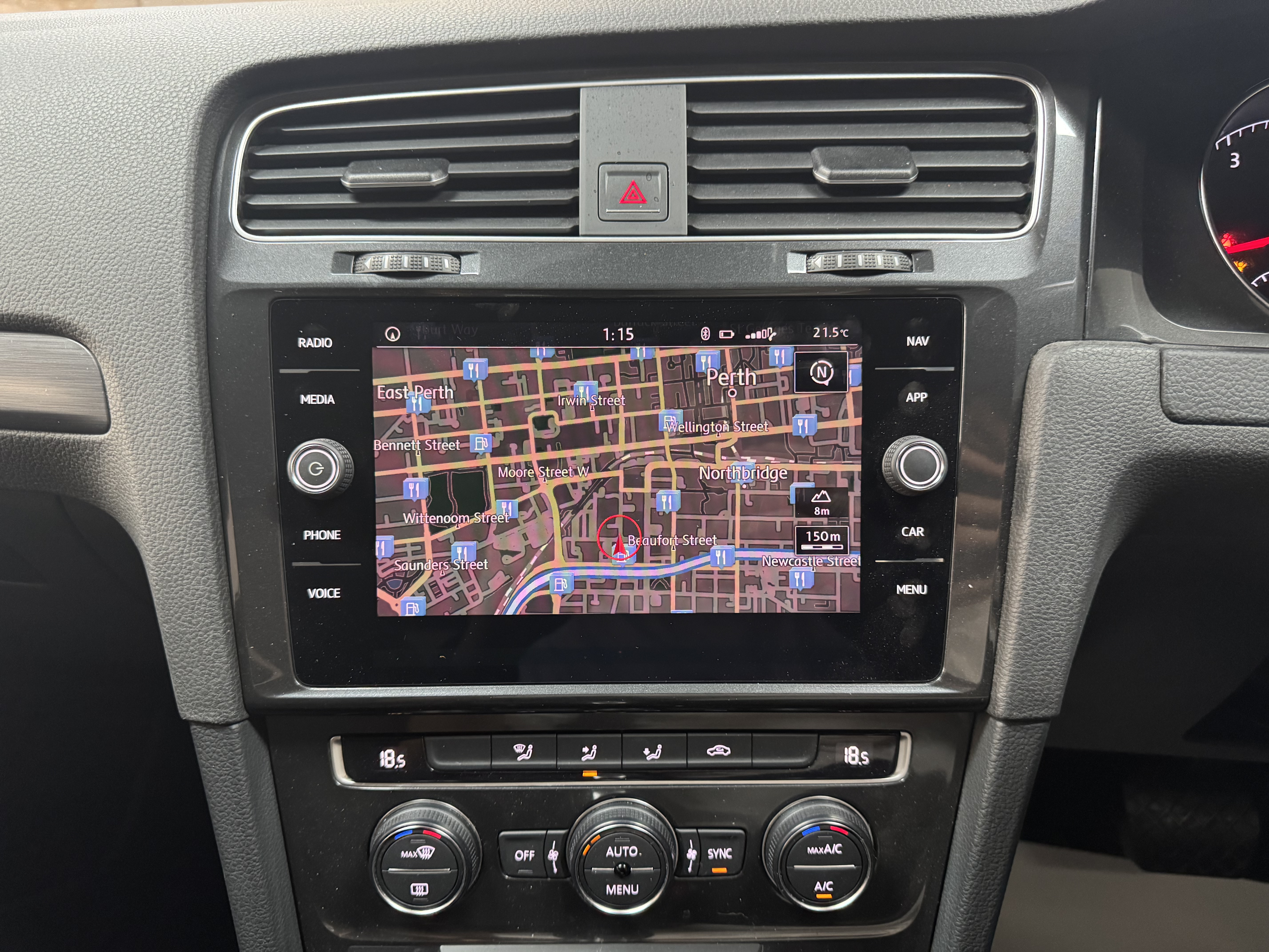 
								VW GOLF full									