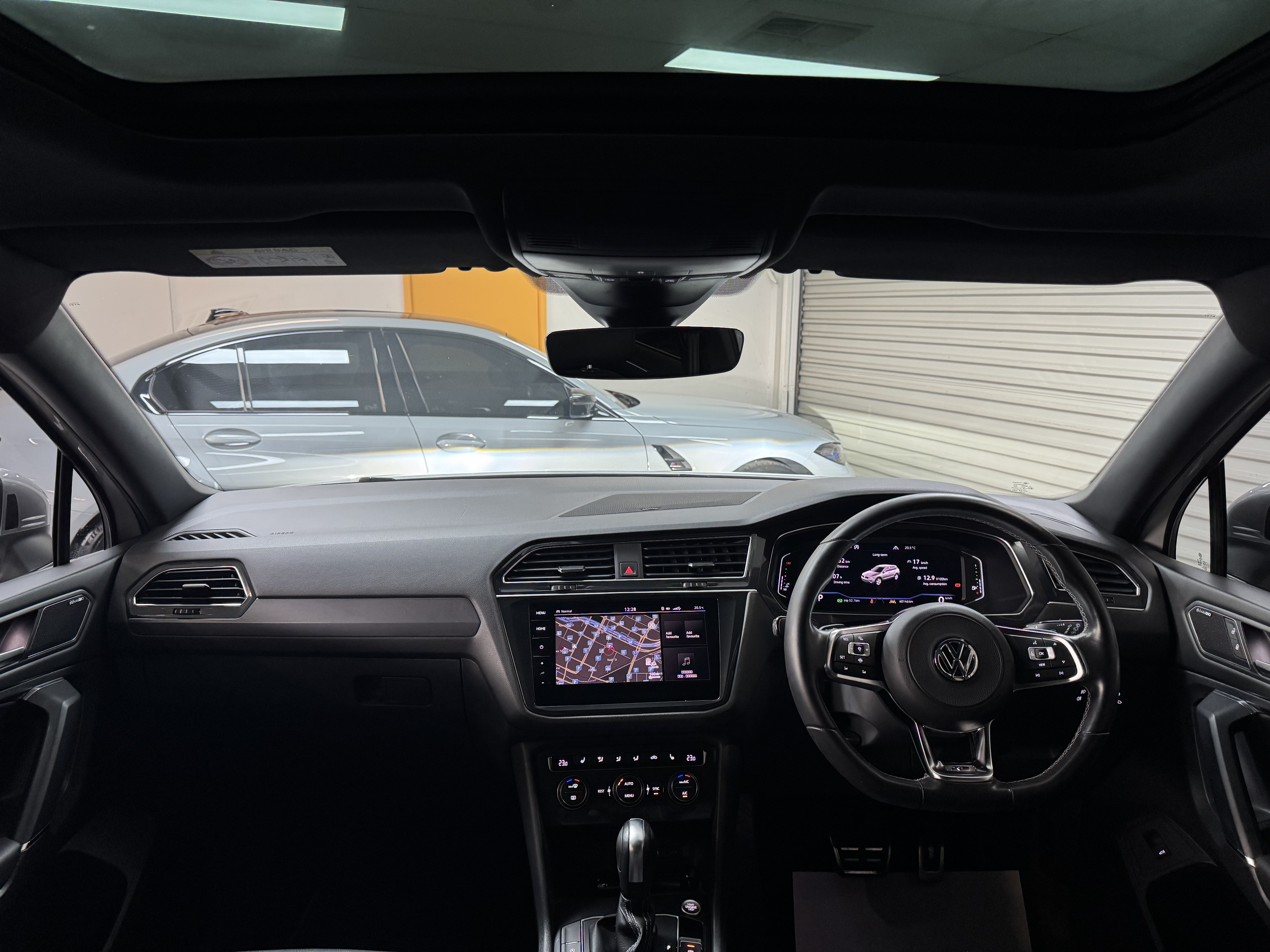 
								VW TIGUAN full									
