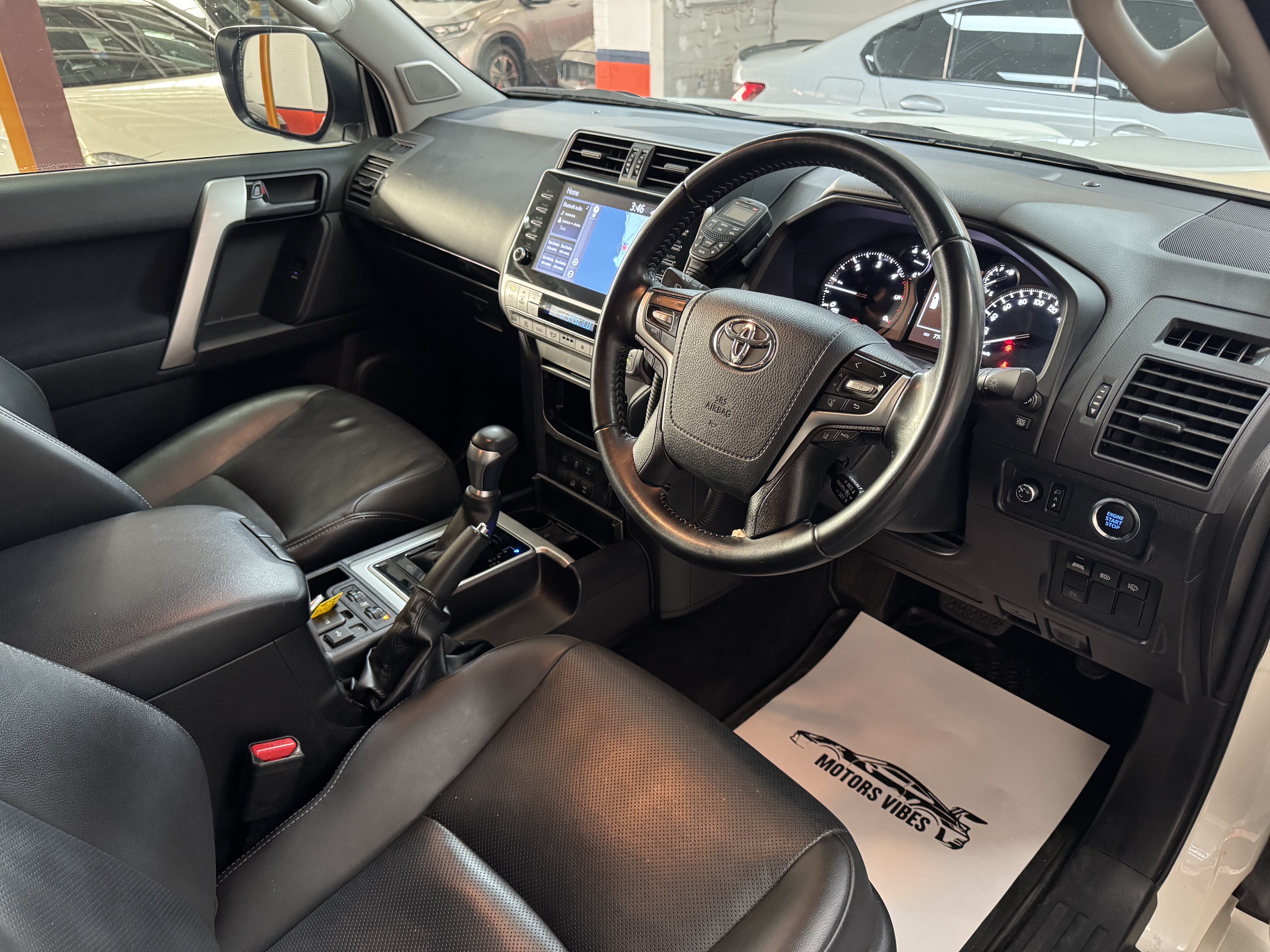 
								TOYOTA PRADO full									